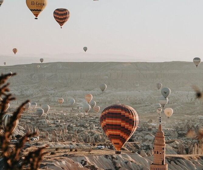 هتل Casia Cave Suites