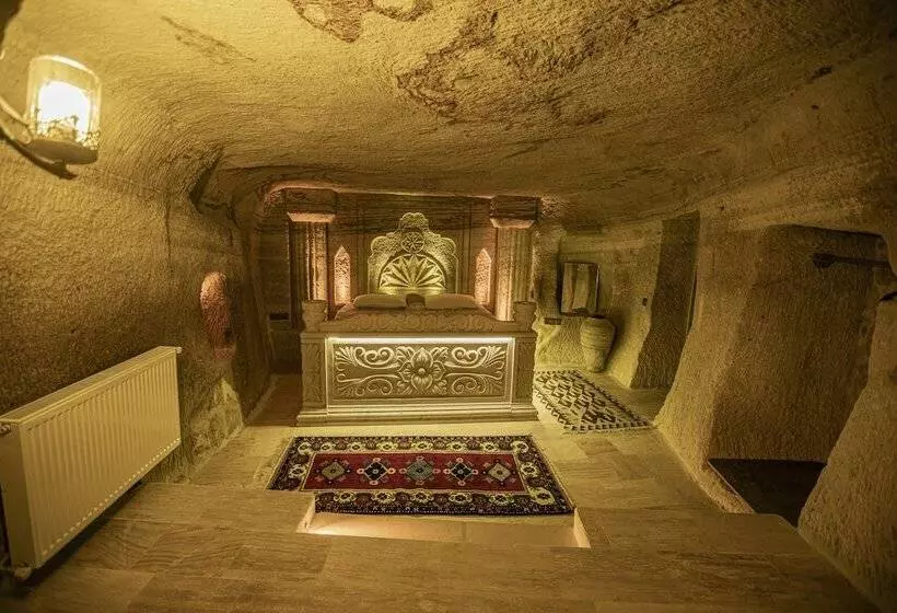 Hotelli Casia Cave Suites