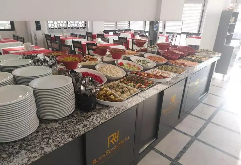 ホテル Roxx Royal