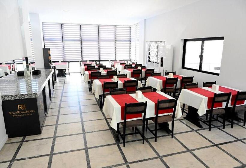 בית מלון כפרי Roxx Royal