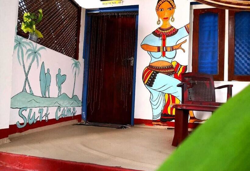 Star Hotel Arugambay