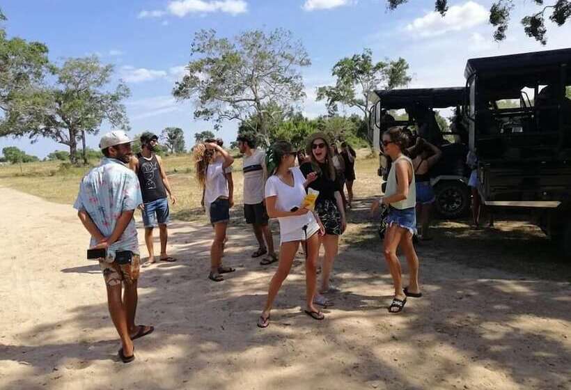 Star Hotel Arugambay