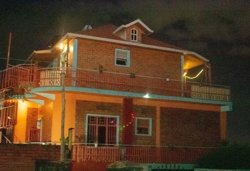 モーテル Transit House Airport