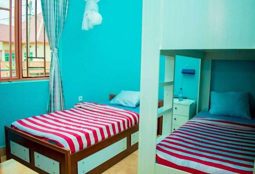 Motel Transit House Airport