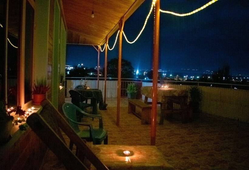 Motel Transit House Airport