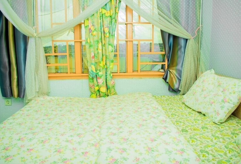 Motel Transit House Airport