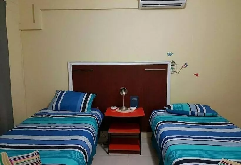 پانسیون P Wake Guesthouse