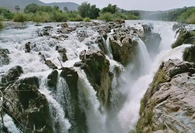 پانسیون P Wake Guesthouse