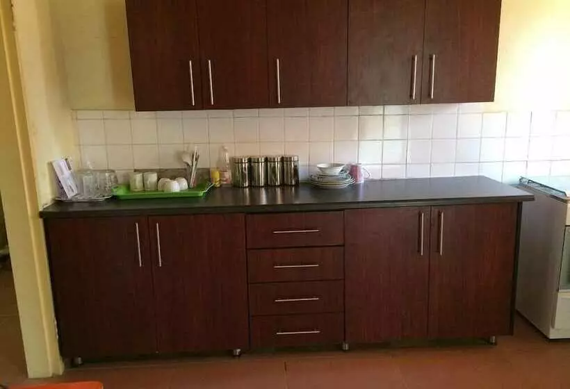 پانسیون P Wake Guesthouse