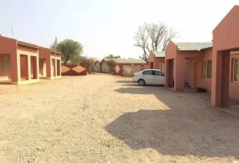 پانسیون P Wake Guesthouse