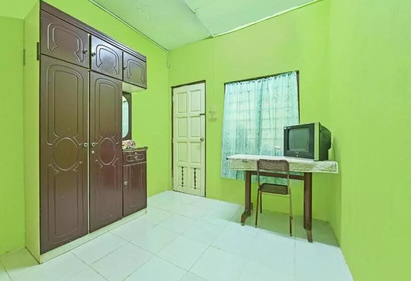 Hotelli Oyo 90454 Haza Harmoni Guesthouse
