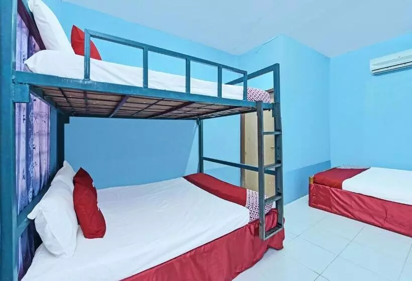 Hotelli Oyo 90454 Haza Harmoni Guesthouse