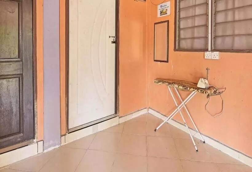 Hotelli Oyo 90454 Haza Harmoni Guesthouse