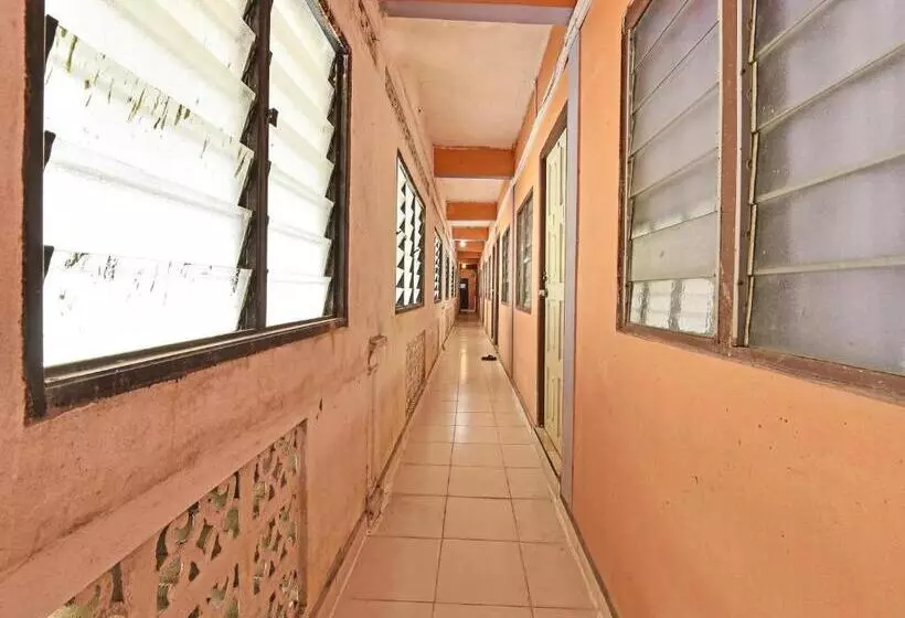 Hotelli Oyo 90454 Haza Harmoni Guesthouse