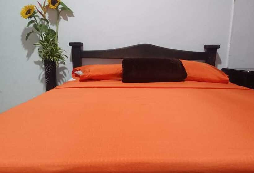 Hotel Plaza Calarcá