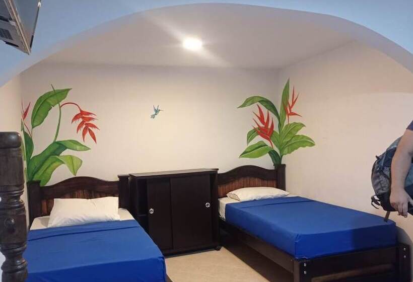 Hotel Plaza Calarcá