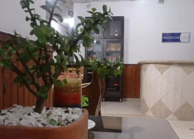 ホテル Plaza Calarcá