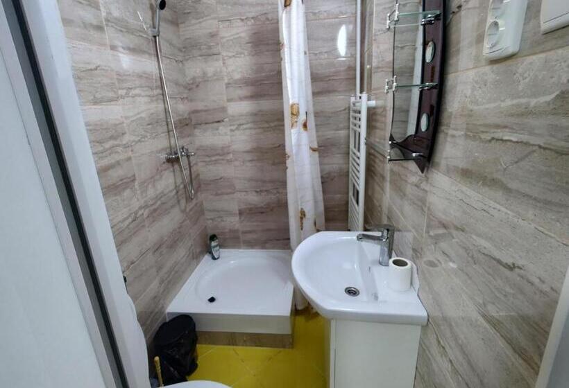 پانسیون Casa Leny