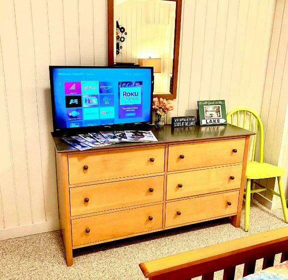 Пансион Lake Home By Nashville  Hot Tub, Swim, Fish