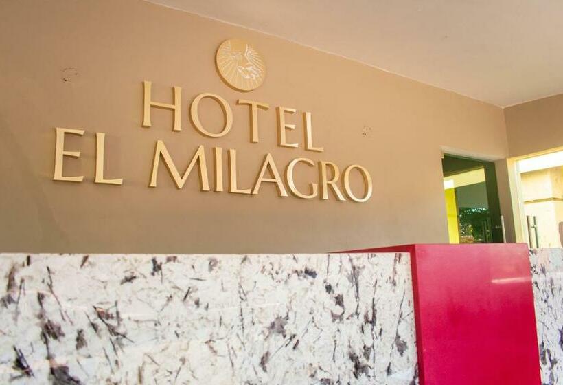 فندق El Milagro