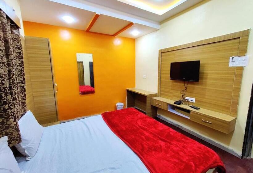 هتل Family Inn Foreign Guest Only