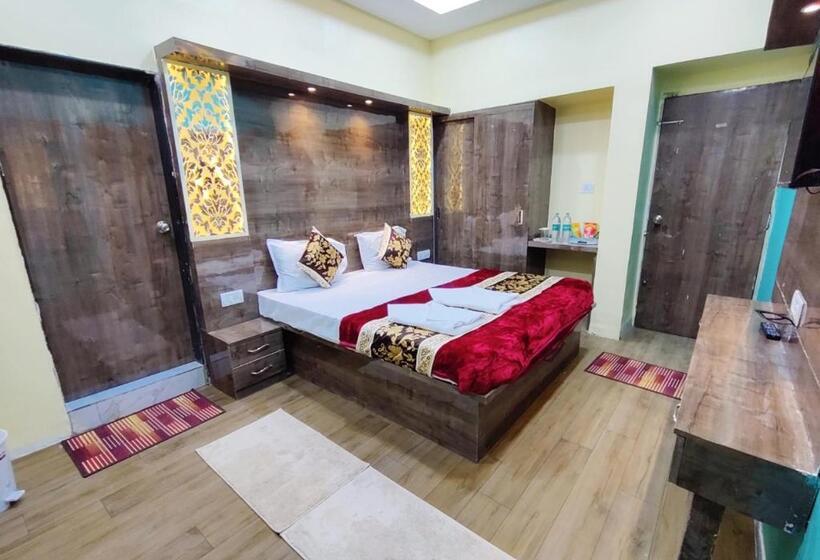 هتل Family Inn Foreign Guest Only