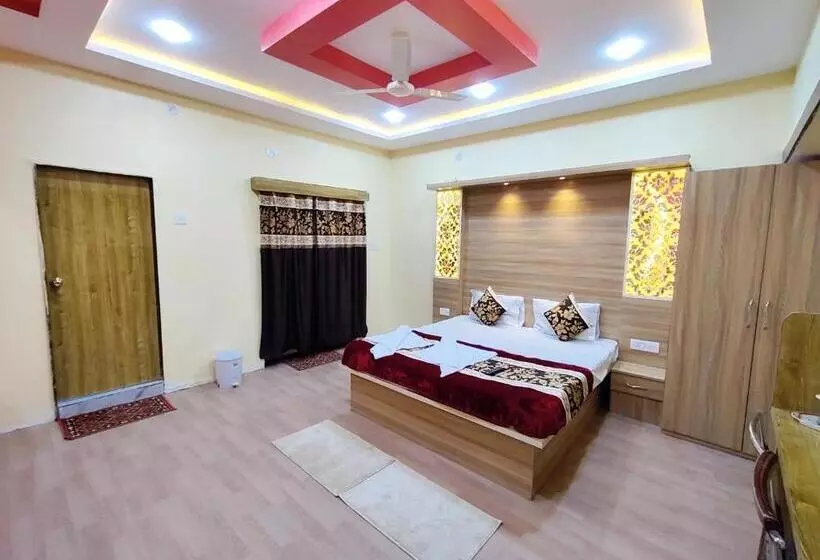 هتل Family Inn Foreign Guest Only