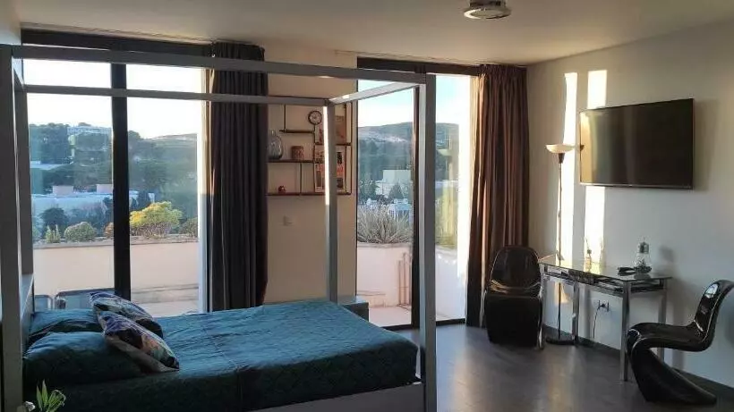 Grand Studio Terrasse De Standing, Pleine Vue Village Et Mer