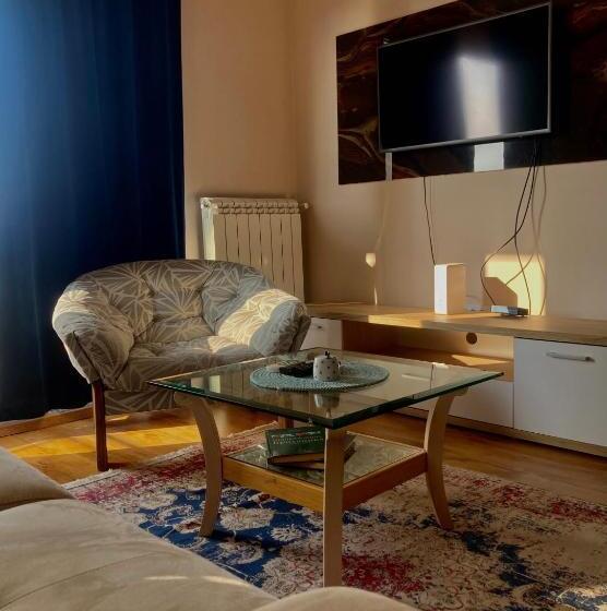 تختخواب و صبحانه Minicity Inn