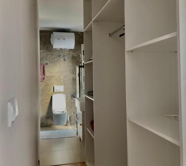 تختخواب و صبحانه Minicity Inn