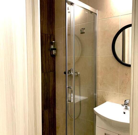 تختخواب و صبحانه Minicity Inn