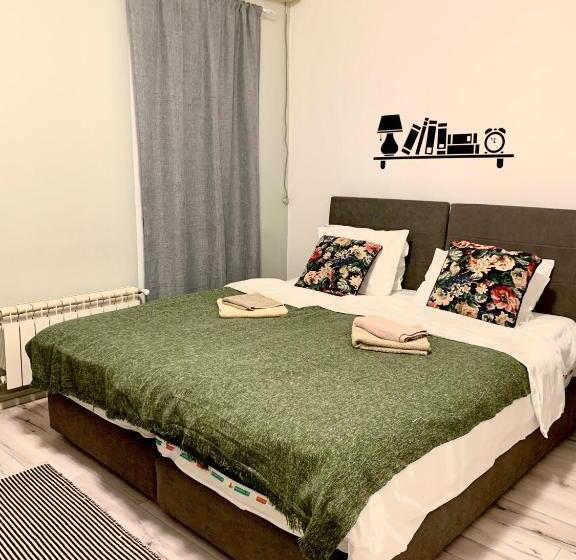 تختخواب و صبحانه Minicity Inn