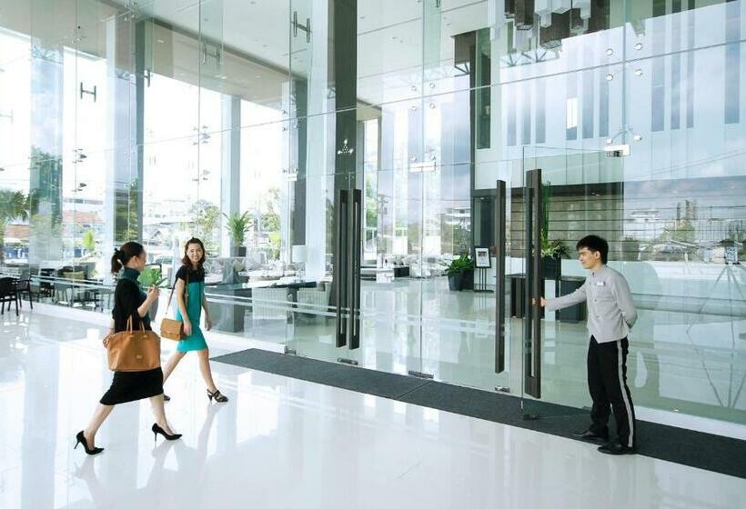 Classic Kameo Hotel & Serviced Apartment, Rayong