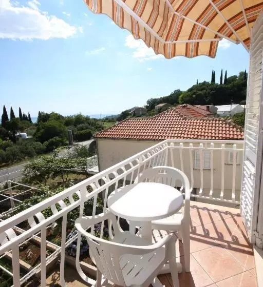 호텔 Apartments And Rooms With Parking Space Mlini, Dubrovnik   8835