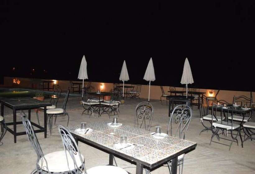 فندق Auberge Kasbah Ennakhile