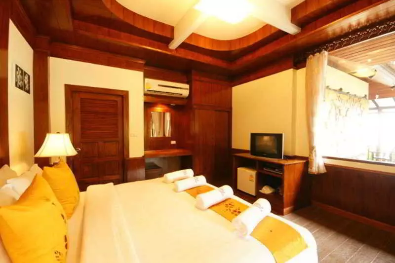 Hotel Central Cottage Resort