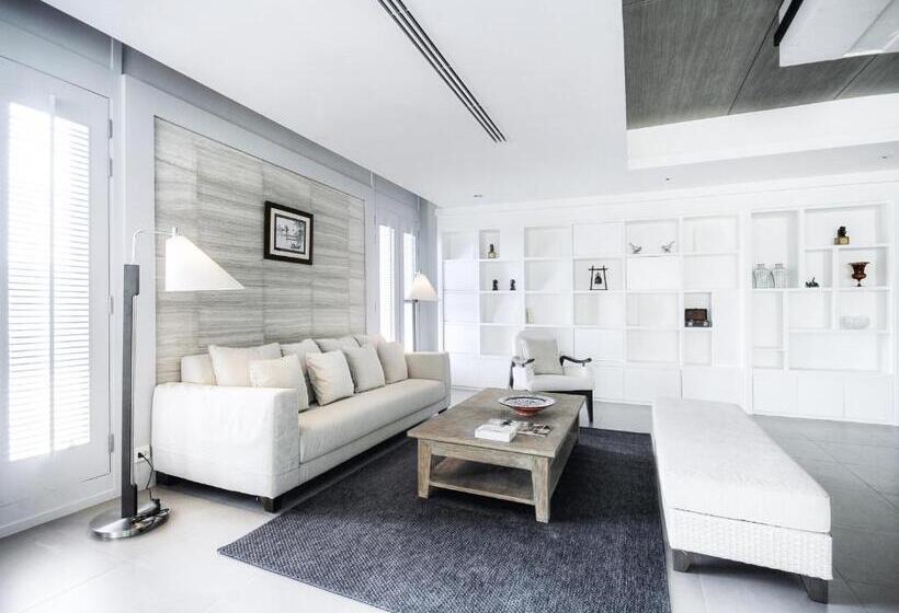 Classic Kameo Hotel & Serviced Apartment, Rayong