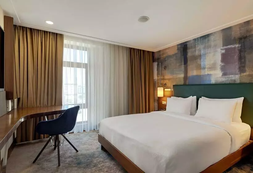 Doubletree By Hilton Hotel Van