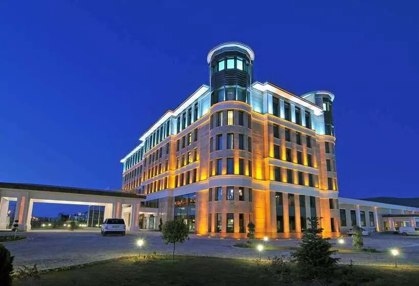 Doubletree By Hilton Hotel Van