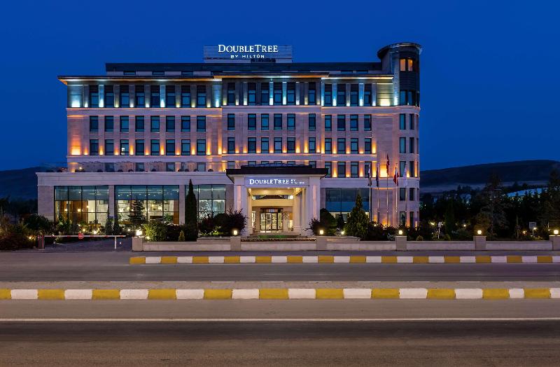 Doubletree By Hilton Hotel Van
