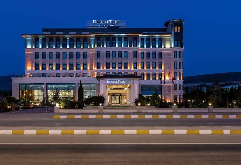 Doubletree By Hilton Hotel Van