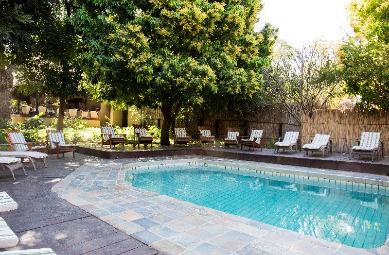 فندق Namushasha River Camping2go