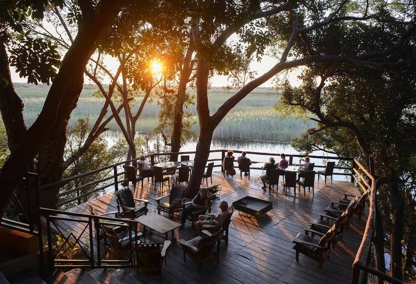 فندق Namushasha River Camping2go