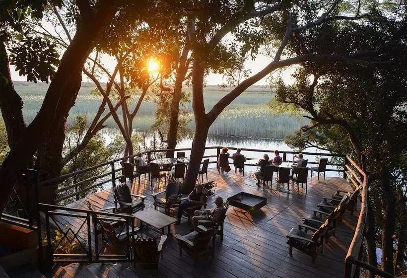 هتل Namushasha River Camping2go