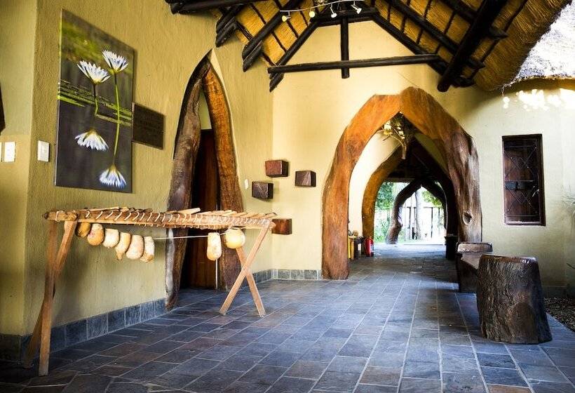 فندق Namushasha River Camping2go