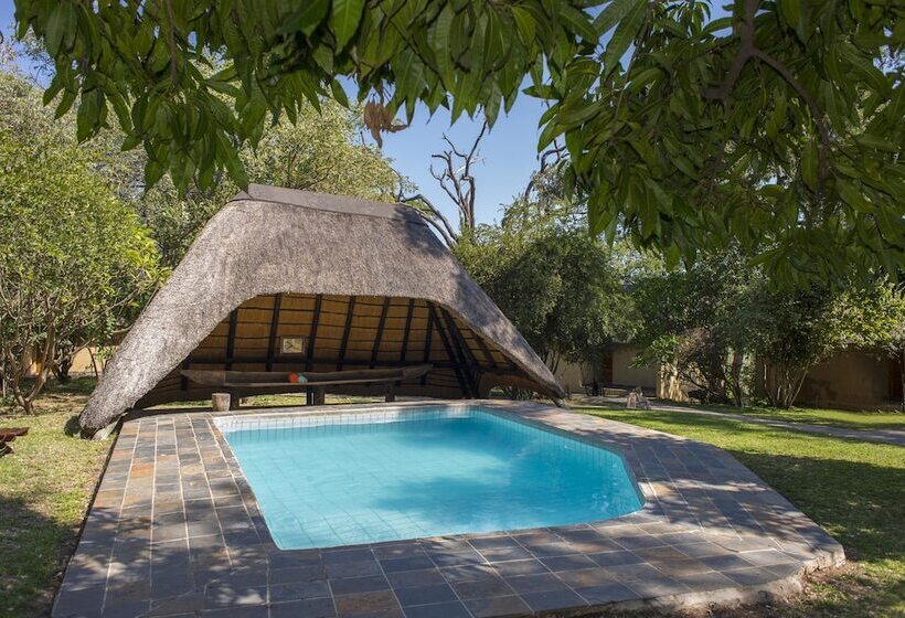 فندق Namushasha River Camping2go