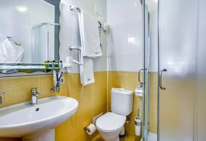 בית מלון כפרי Park City Rose