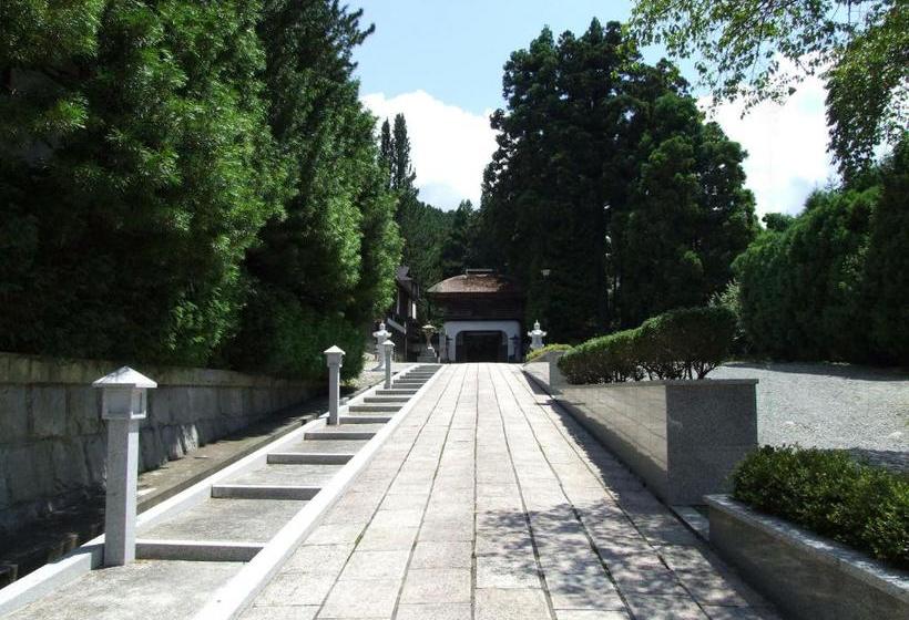 בית מלון כפרי Saimonin