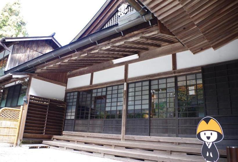 בית מלון כפרי Saimonin