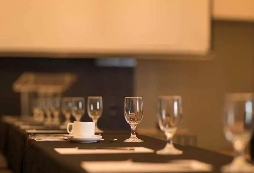 Отель Seda Abreeza